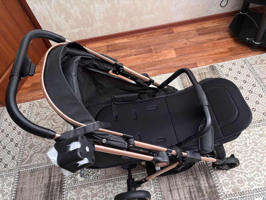 Коляска детская новая