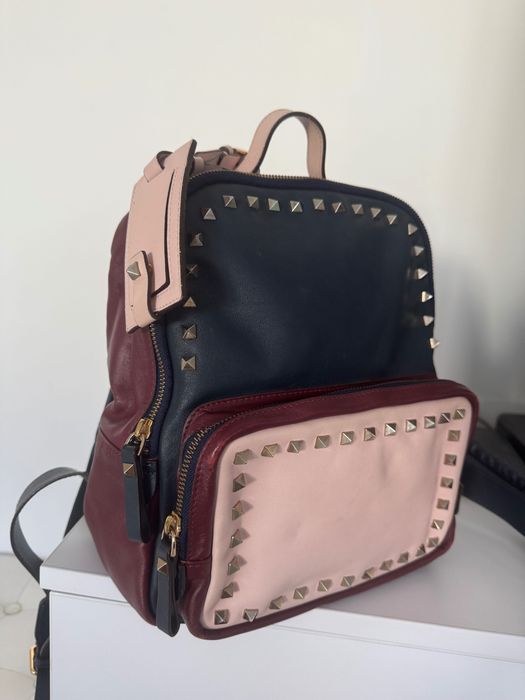 Valentino Garavani - Rockstud 100% естествена кожа раница