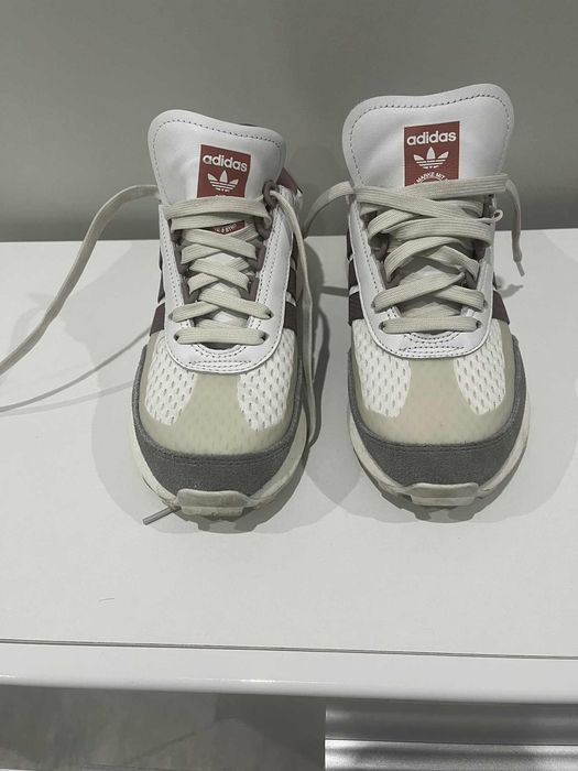 Продавам adidas Retropy E5