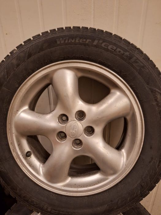 Зимняя резина с дисками Subaru б/у