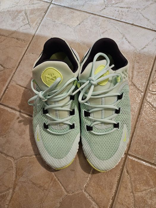 Маратонки Nike Metcom