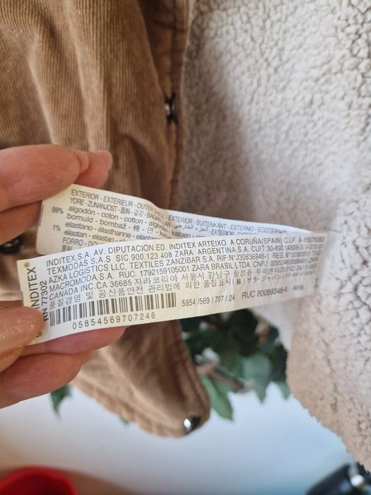 Jachetă catifea raiată cu blăniță Zara Baby – mărimea 92 (18-24 luni)