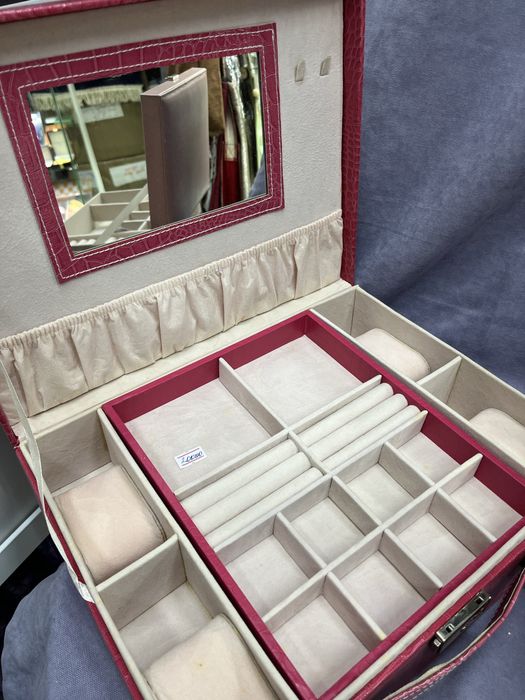 Шкатулка женская