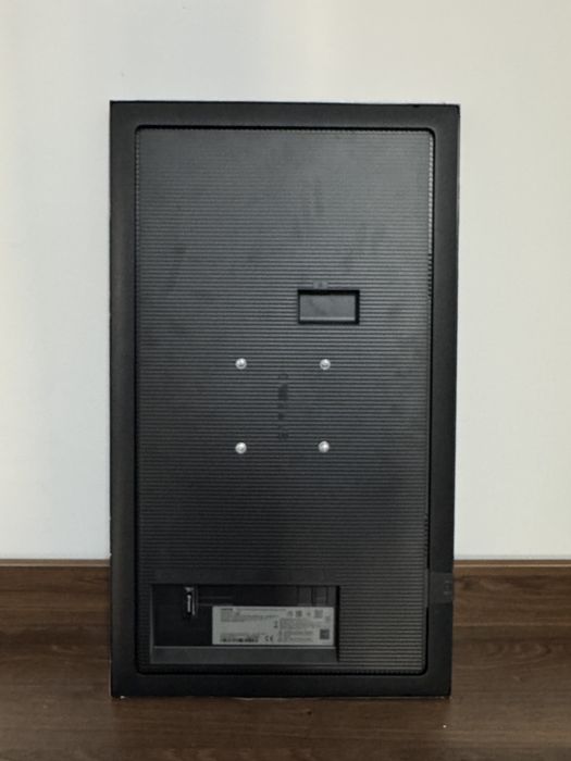 профессиональный мониор samsung qm32c 32