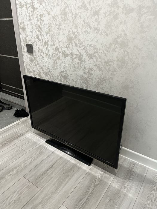 Телевизор LG 3D в отличном состоянии