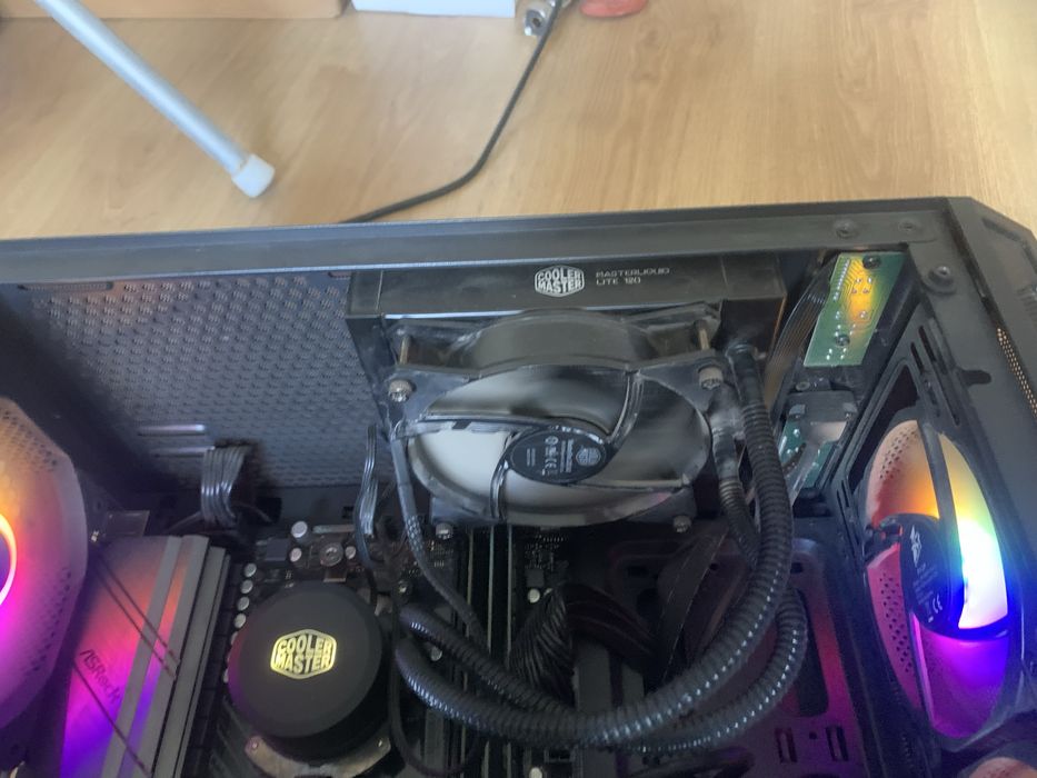 Геймърски компютър - AMD Ryzen 7 5700G/ RTX 3090 24GB / 64GB RAM