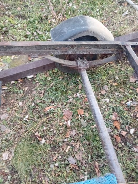Продам прицеп на запчасти