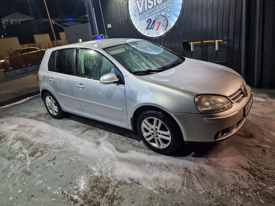 Volkswagen golf 5
