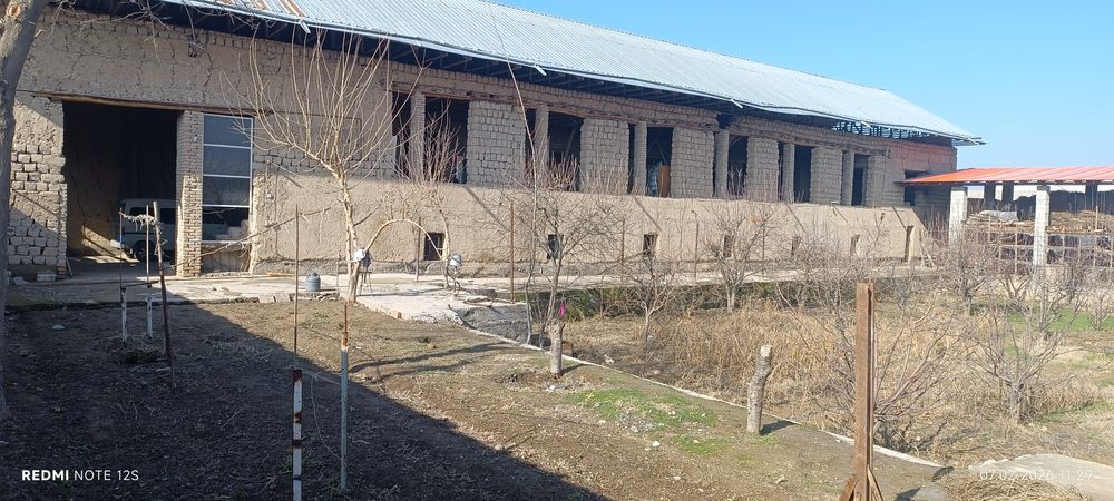 Жума Янгиобод МФИда 14 сотих Уй сотилади