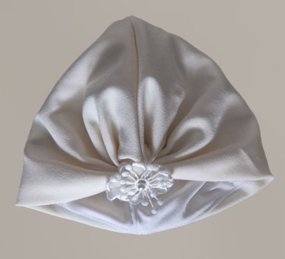Stet botez fetita (rochita, paltonas, turban) nou pt. 3-6 luni