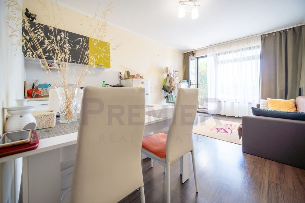 Продава се Едностаен апартамент в Балчик - 46 кв.м за 1500 €/кв.м - Снимка #2