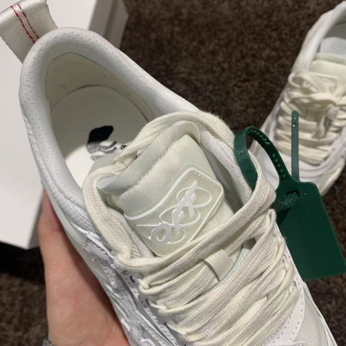 OFF WHITE Odsy 1000 / Full White / Premium