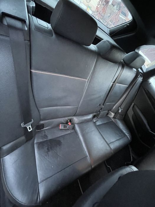 Vand sau dezmembrez bmw x1 n 57