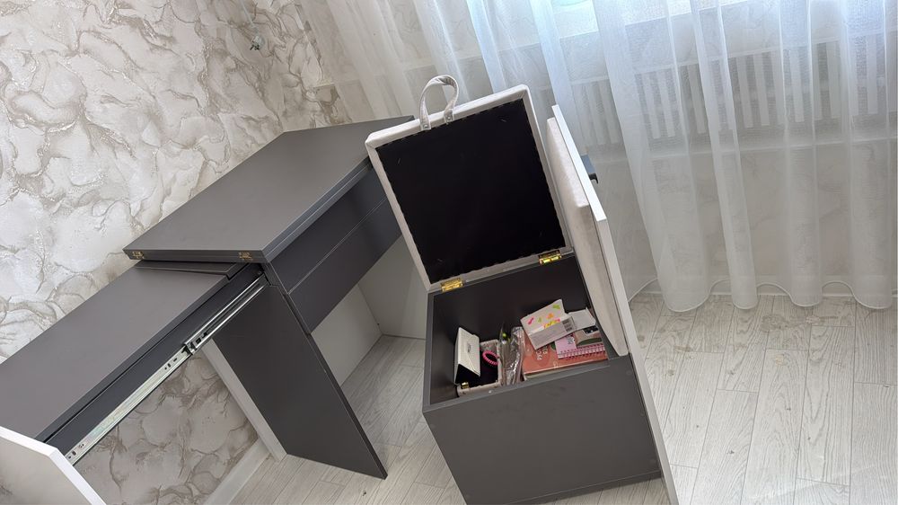 Парта , тумба,  детский