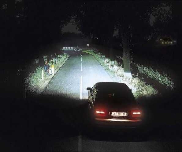 Крушки за фабричен ксенон xenon D1S Д1С 6000к 35W 1 година гаранция