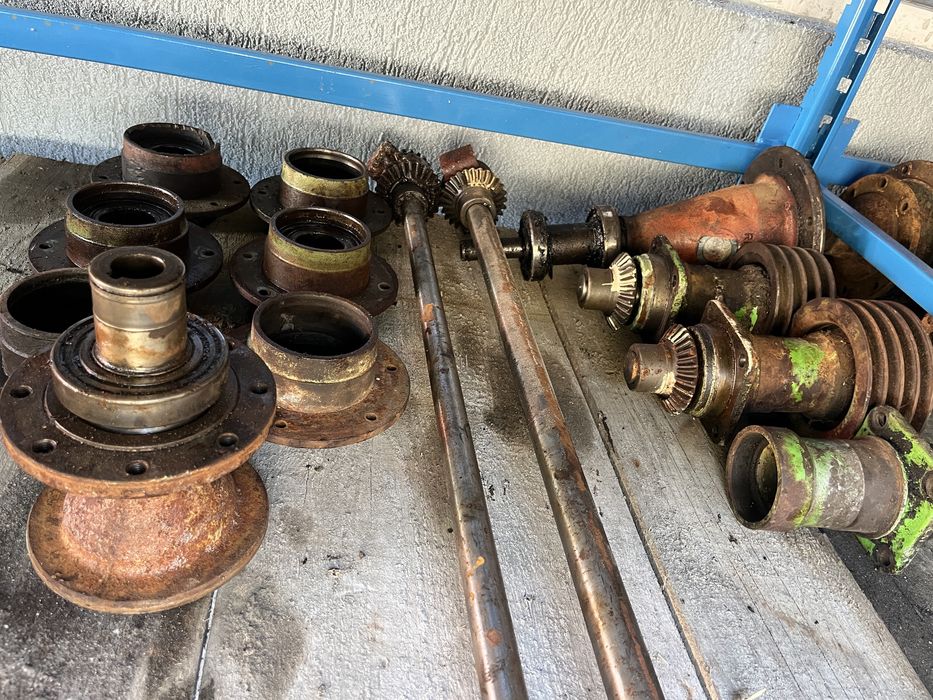 Piese coasa.  Piese cositoare  pz deutz