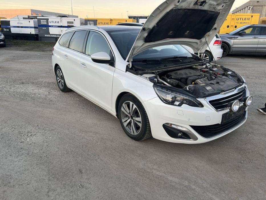Vând ușă spate  Stanga/Dreapta Peugeot 308 T9