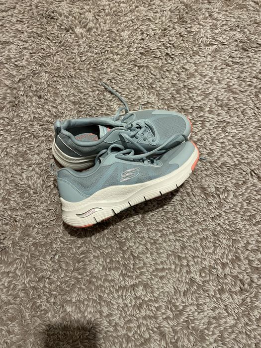 Skechers Arch Fit-оригинални дамски маратонки