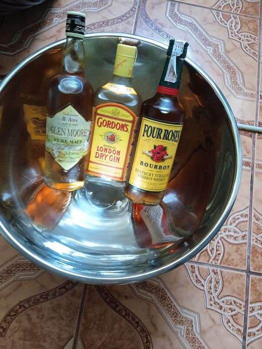 Frapiere de închiriat pentru gheață