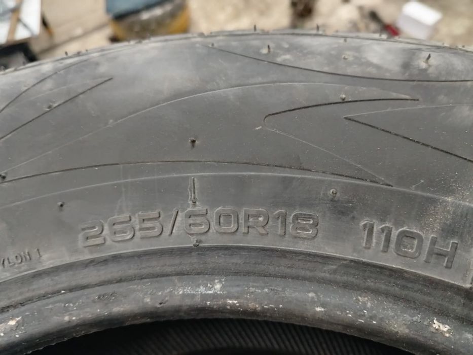 Продам комплект шин 265/60 R18