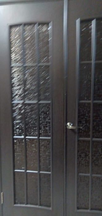 Продам межкомнатные двери б/у