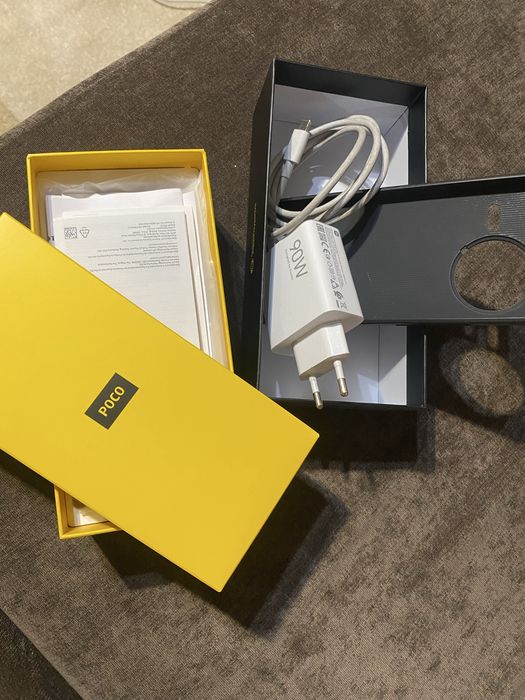 Продам Poco F7 Pro Black