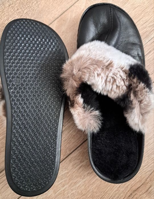 Нови дамски домашни чехли.