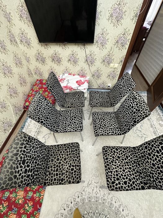 Продаю Стулья 6 штук