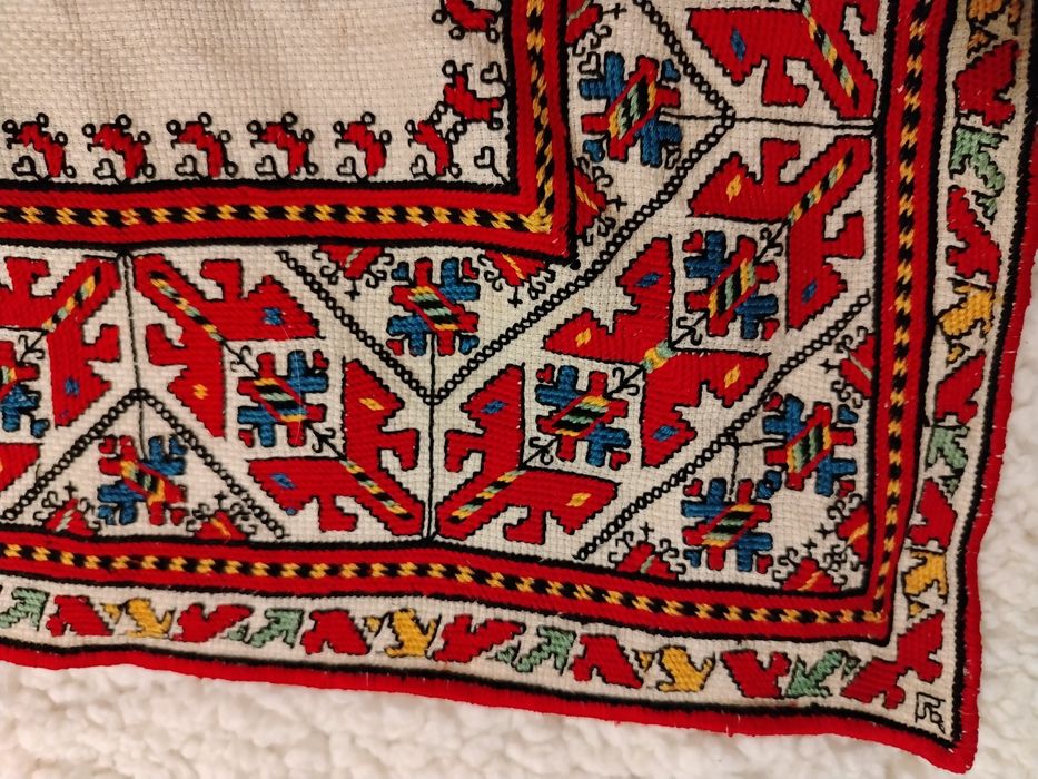 Северняшка народна кърпа, месал, нова