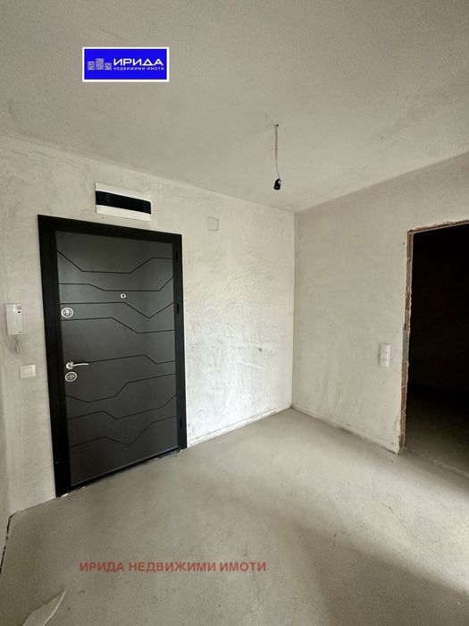 Просторен двустаен апартамент в Манастирски ливади с тераса