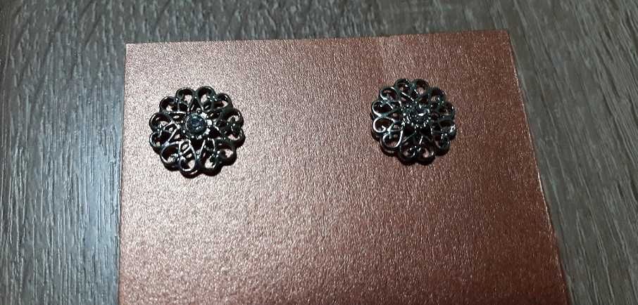 Cercei eleganti - produs nou