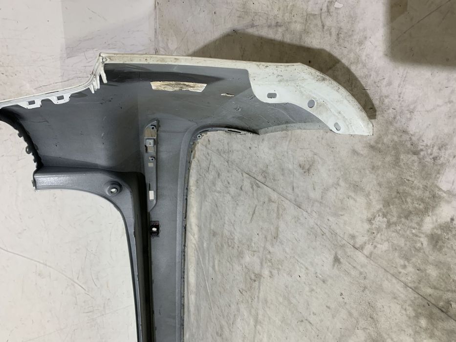 Bara spate Volvo V60, 2018, 2019, 2020, 2021, 2022, 2023.