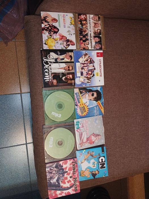 Компакт дискове-3евро