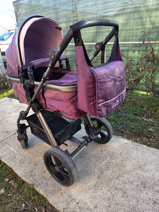 Vând căruț Chipolino Havana 3 în 1 Dhalia -450ron