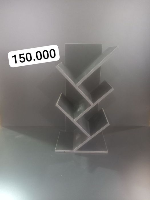 Kitop uchun polka javon