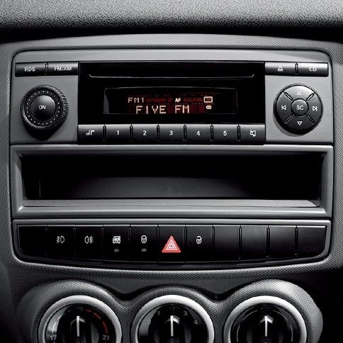 AUX Mercedes Bluetooth ,Smart 451 разговори и музика за Мерцедес