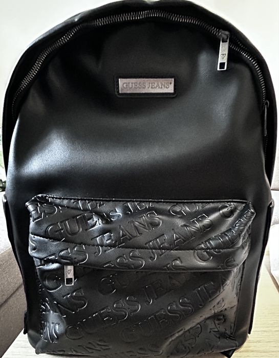 Мъжка Раница или Чанта Guess
