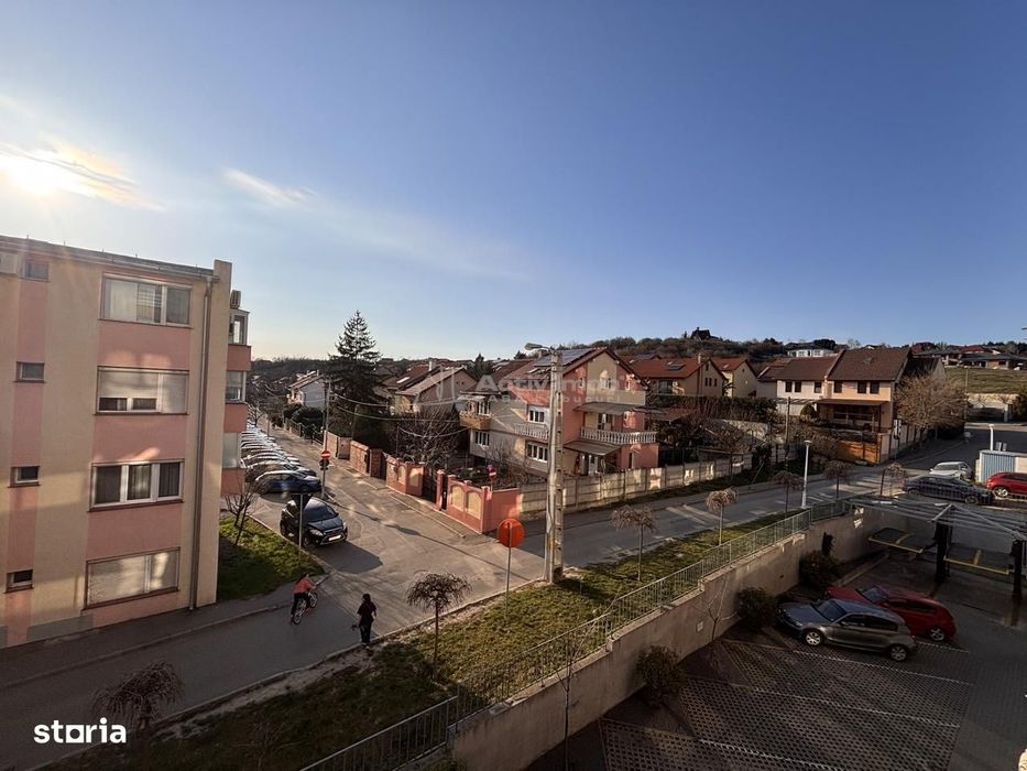 Apartament 3 camere bloc nou - 68 mp  util + balcon 10 mp - Mobilat si