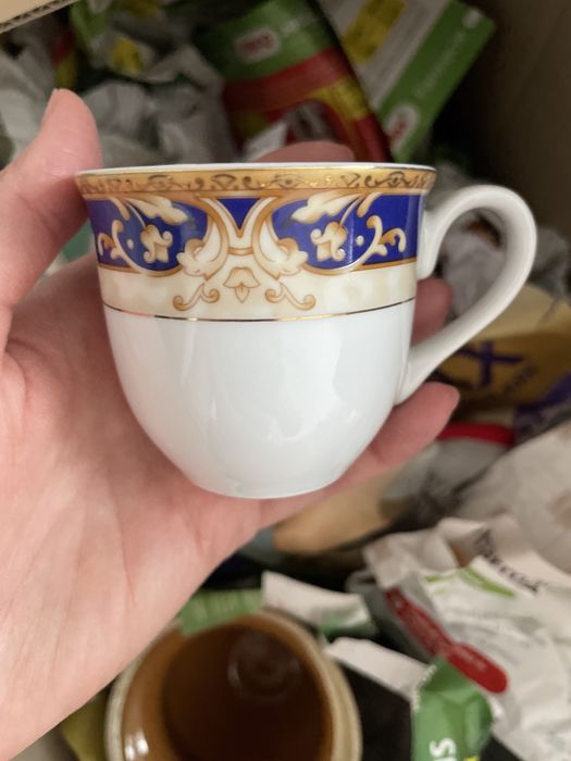 Farfurii si cani nu sunt set