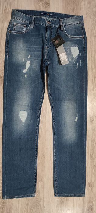 Blugi pentru bărbați mărimea 34 și 36