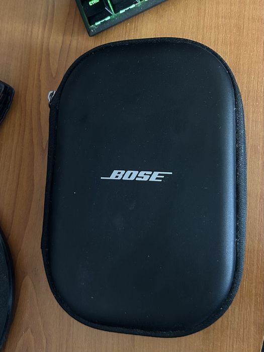 Casti Bose QuietComfort green