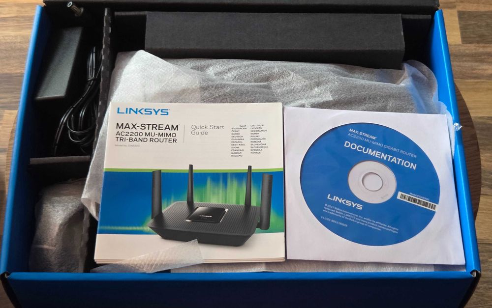 Рутер: Linksys EA8300 Max-Stream AC2200