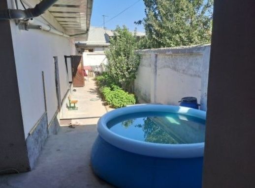 Уй сотилади.2 сотих 4 хонали