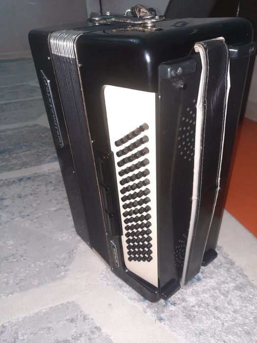 аккордеон weltmeister