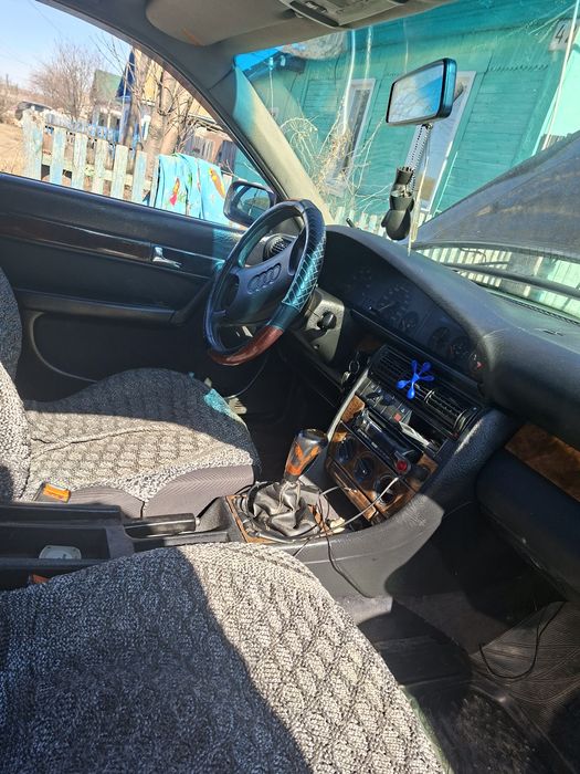 Продам ауди 100 с4