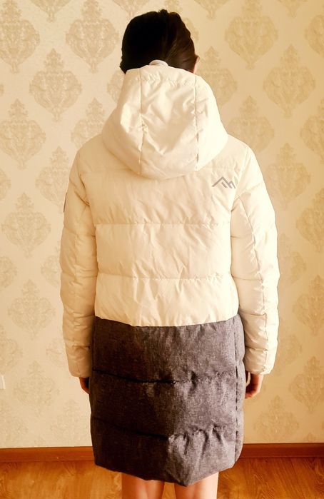 Тёплая зимняя куртка