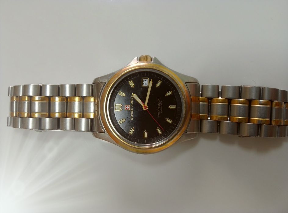 Швецарский часы оргинал.