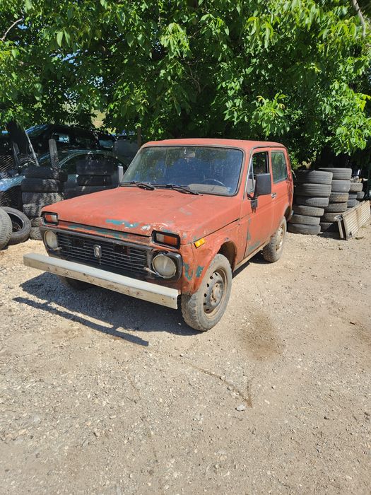 Лада нива 1.6 на части/lada nova 1.6 na chasti