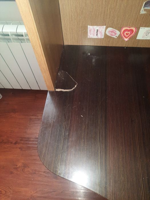 Отдам письменный стол