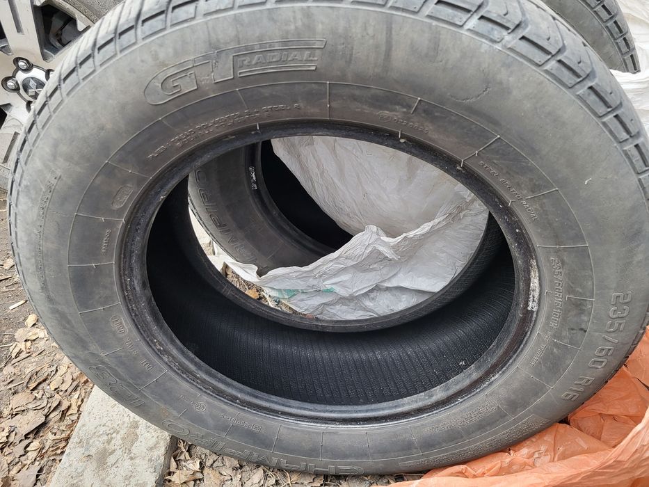 Продам  летнюю резину